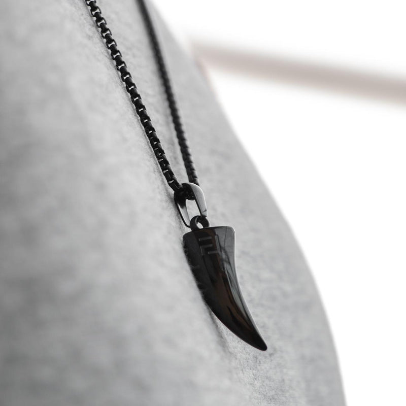 Tiger Claw Necklace in Black