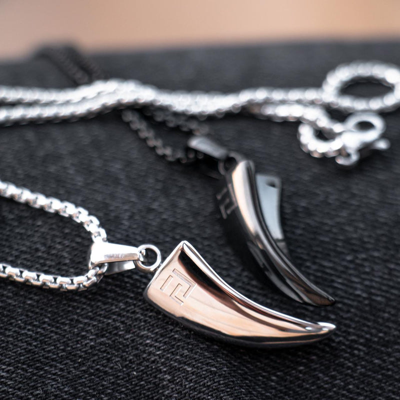 Tiger Claw Necklace in Black